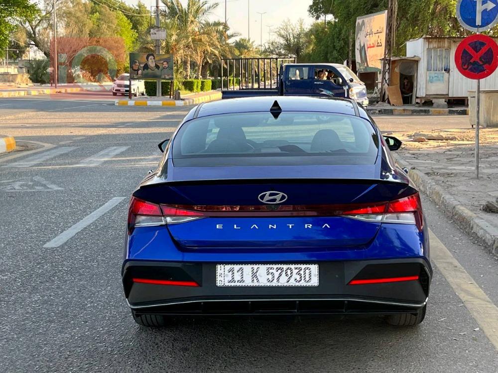 هیوندای ئەلەنترا